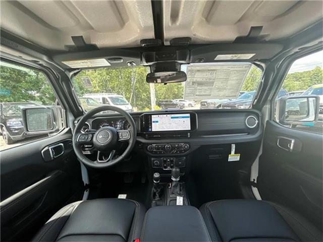new 2025 Jeep Gladiator car, priced at $48,477