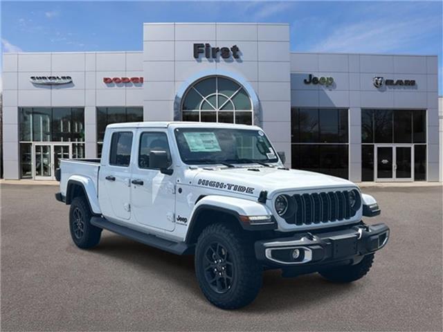 new 2025 Jeep Gladiator car, priced at $48,477