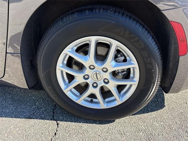used 2023 Chrysler Pacifica car, priced at $32,900
