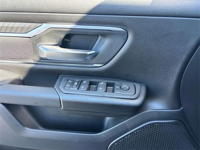 new 2025 Ram 1500 car, priced at $45,877