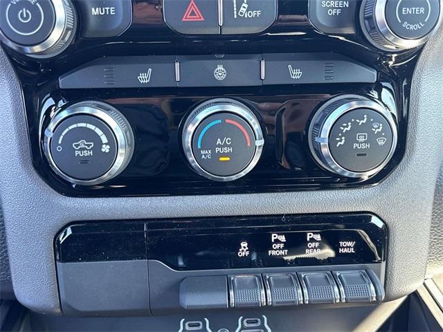 new 2025 Ram 1500 car, priced at $45,877