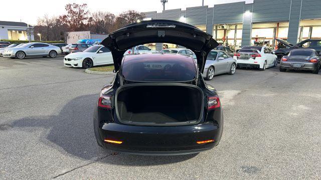 used 2023 Tesla Model 3 car