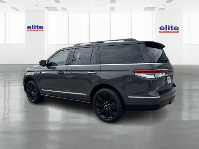 used 2022 Lincoln Navigator car, priced at $59,995