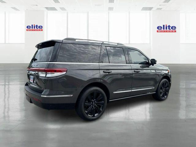 used 2022 Lincoln Navigator car, priced at $59,995