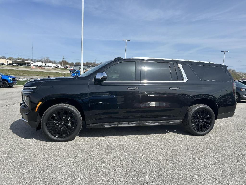 new 2025 Chevrolet Suburban car, priced at $82,095