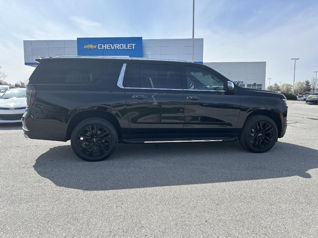 new 2025 Chevrolet Suburban car, priced at $82,095