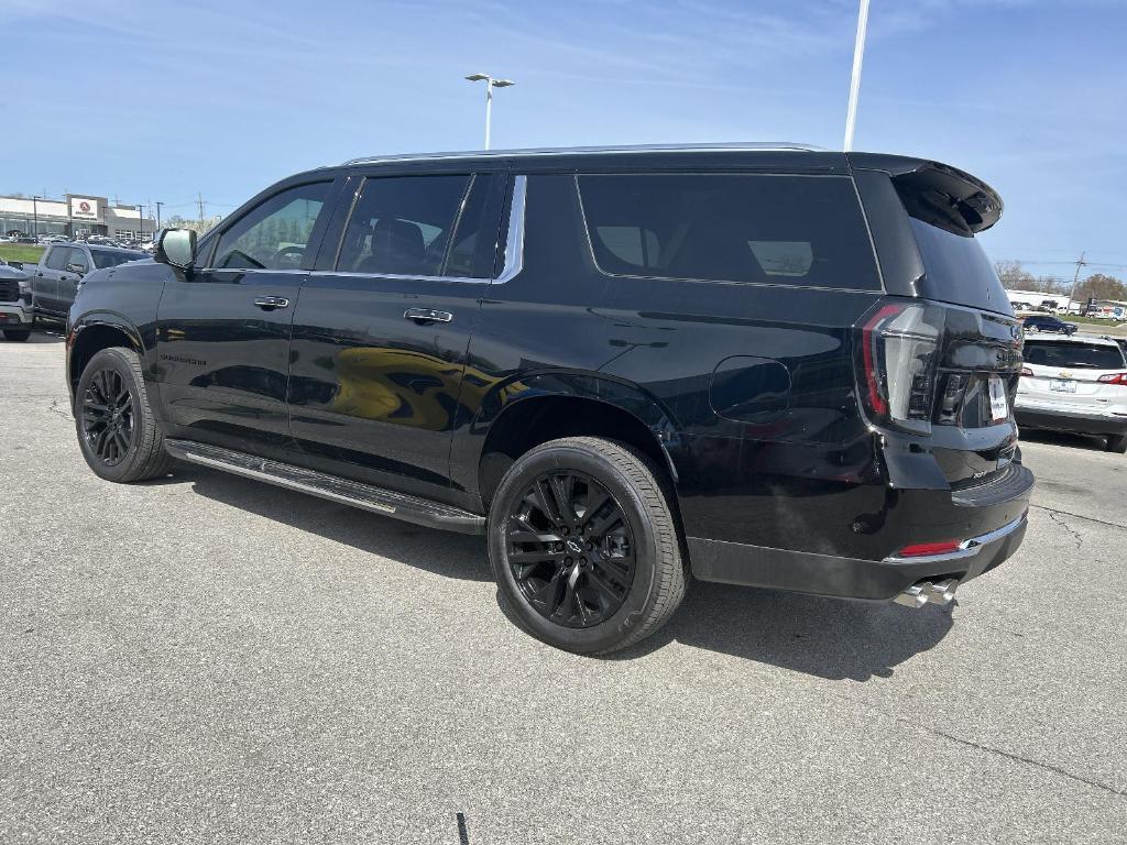 new 2025 Chevrolet Suburban car, priced at $82,095