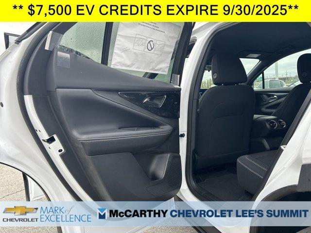 new 2025 Chevrolet Blazer EV car, priced at $35,440