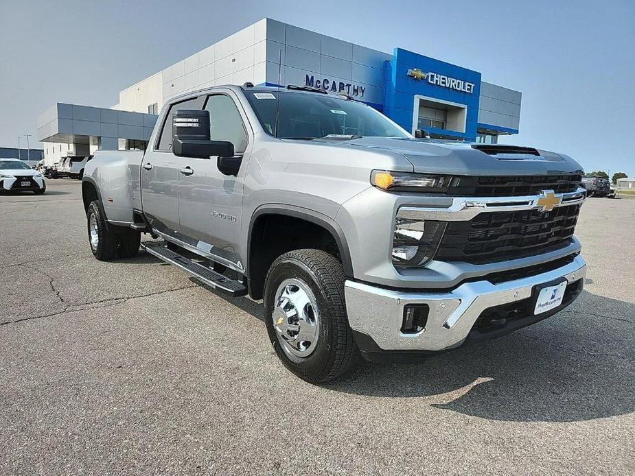 new 2025 Chevrolet Silverado 3500 car, priced at $73,061