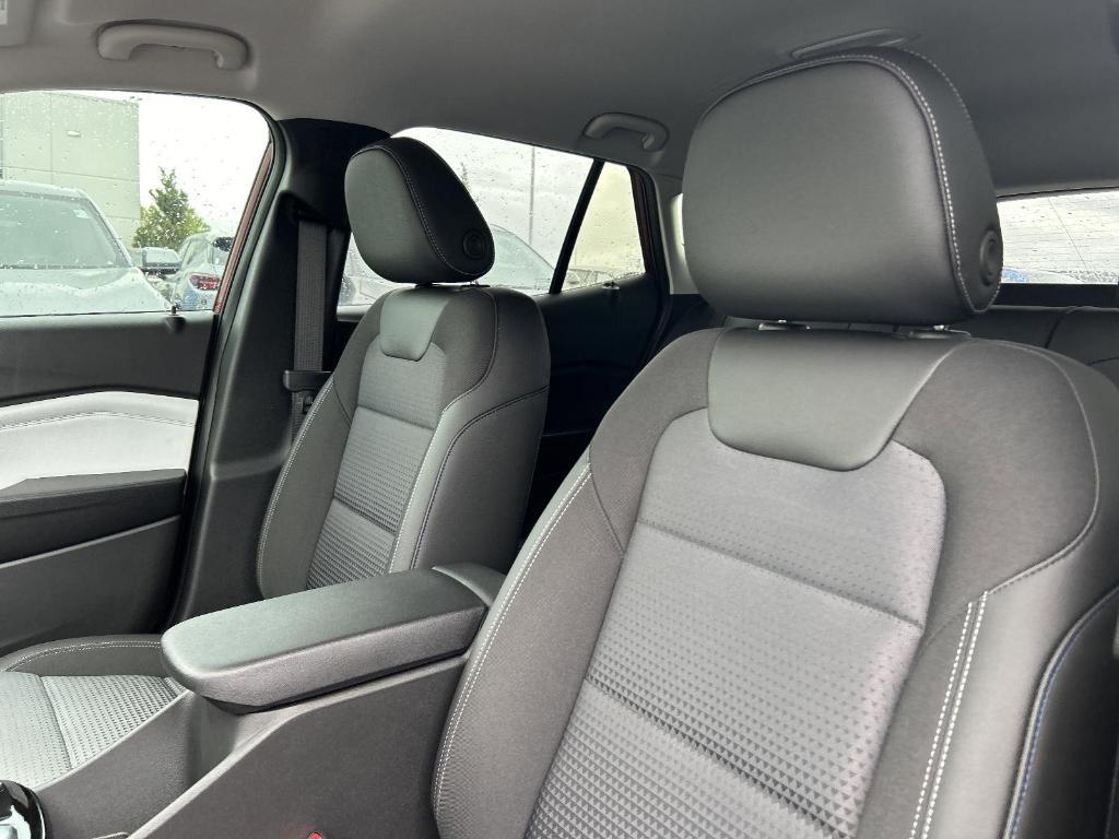 new 2025 Chevrolet Trax car, priced at $24,885