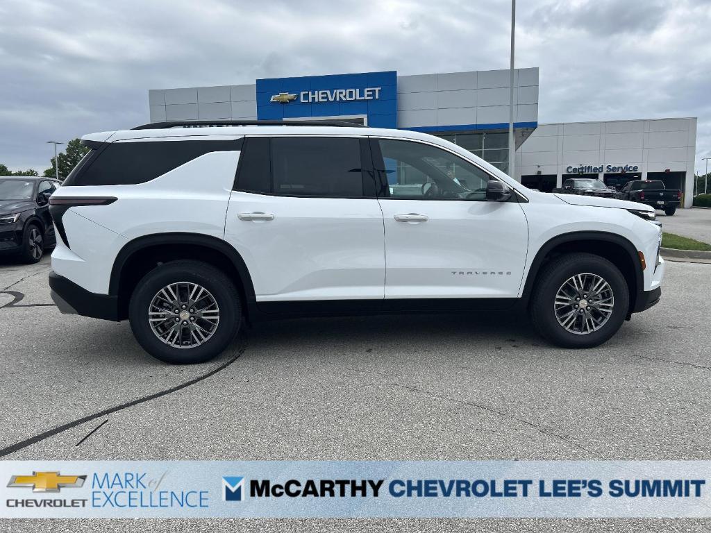 new 2025 Chevrolet Traverse car, priced at $41,895