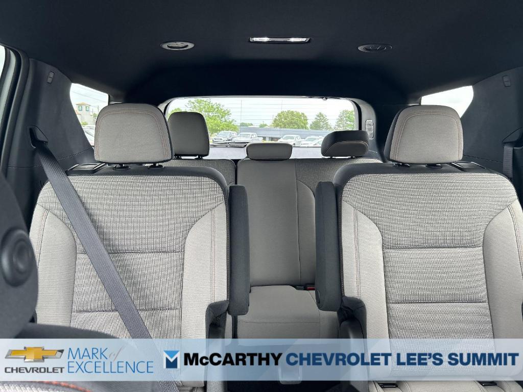 new 2025 Chevrolet Traverse car, priced at $41,895