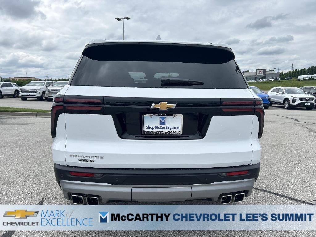 new 2025 Chevrolet Traverse car, priced at $41,895
