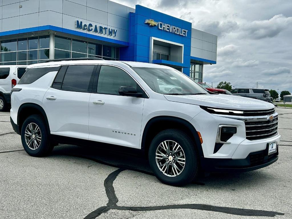 new 2025 Chevrolet Traverse car, priced at $43,045