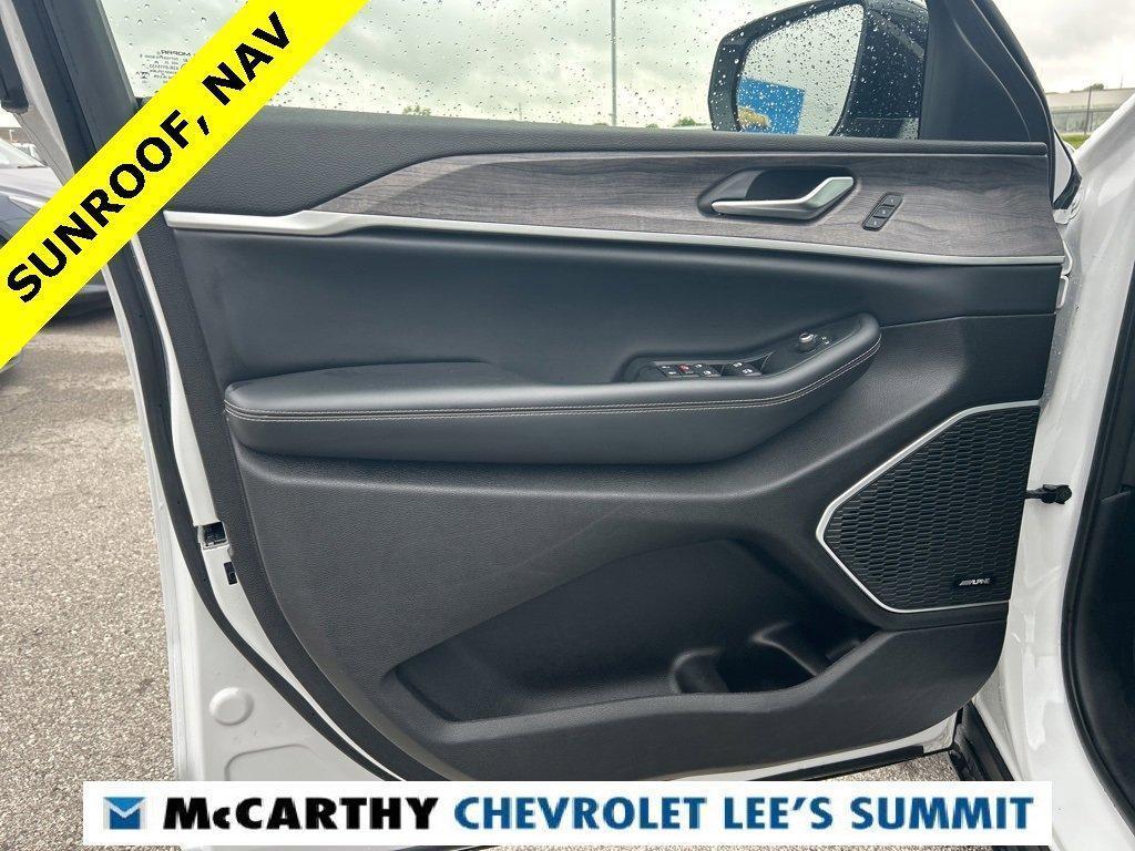 used 2023 Jeep Grand Cherokee 4xe car, priced at $28,300