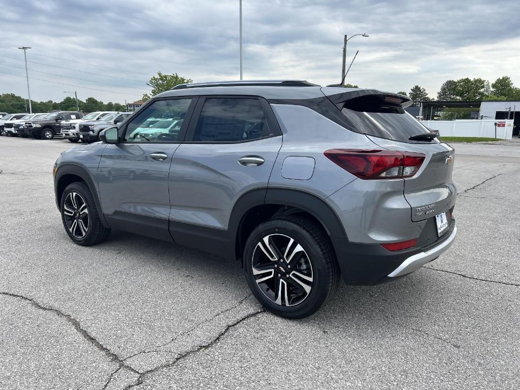 new 2025 Chevrolet TrailBlazer car