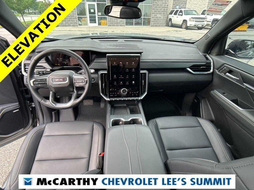 used 2024 GMC Acadia car, priced at $39,900