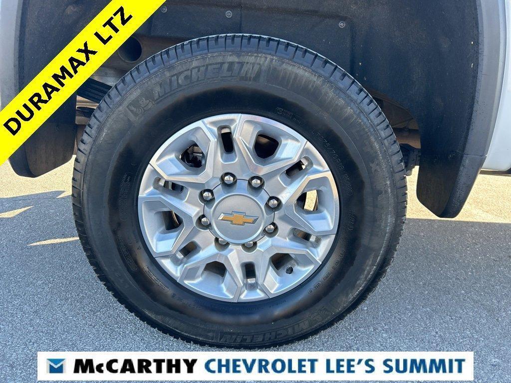 used 2024 Chevrolet Silverado 2500 car, priced at $62,000