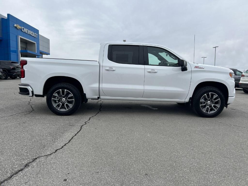 new 2025 Chevrolet Silverado 1500 car