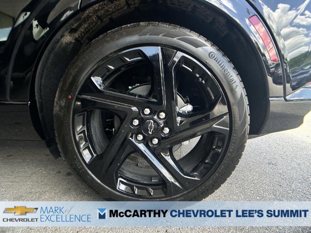 new 2025 Chevrolet Equinox EV car, priced at $34,190
