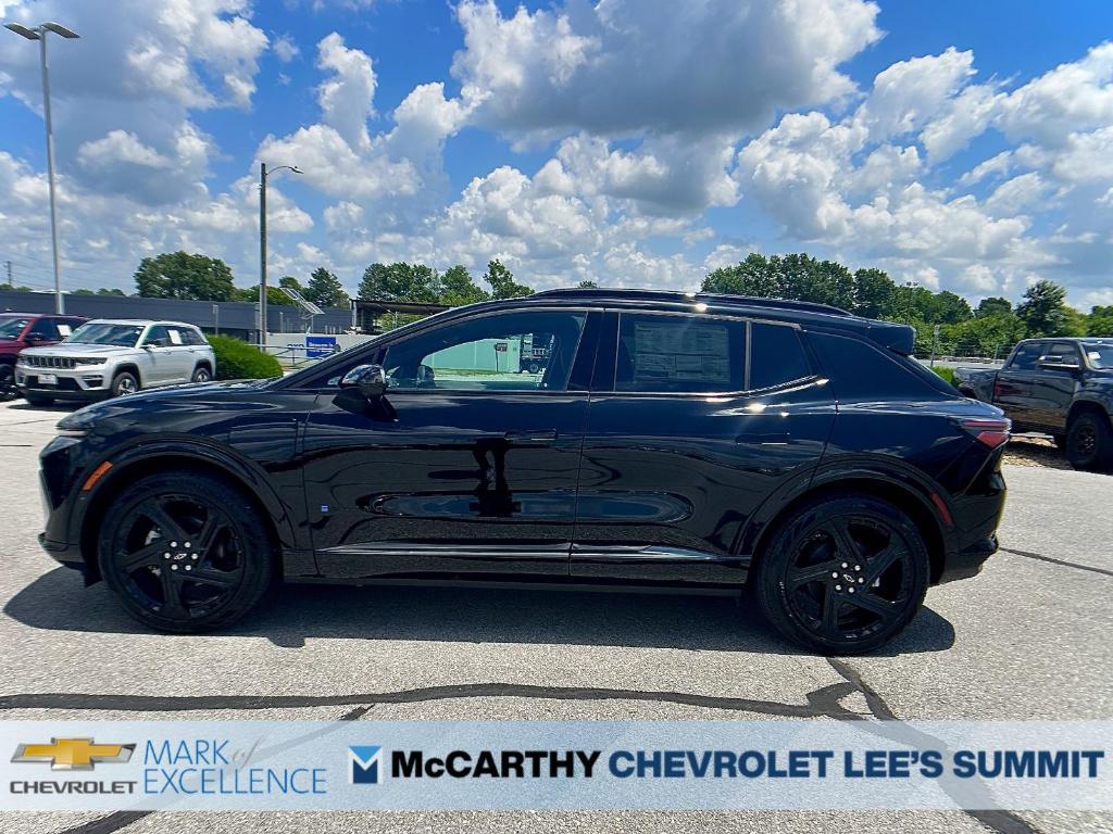 new 2025 Chevrolet Equinox EV car, priced at $34,190