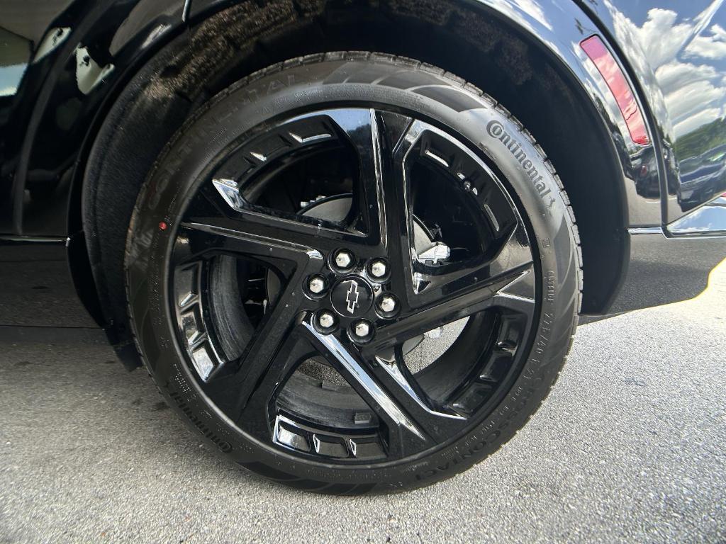 new 2025 Chevrolet Equinox EV car