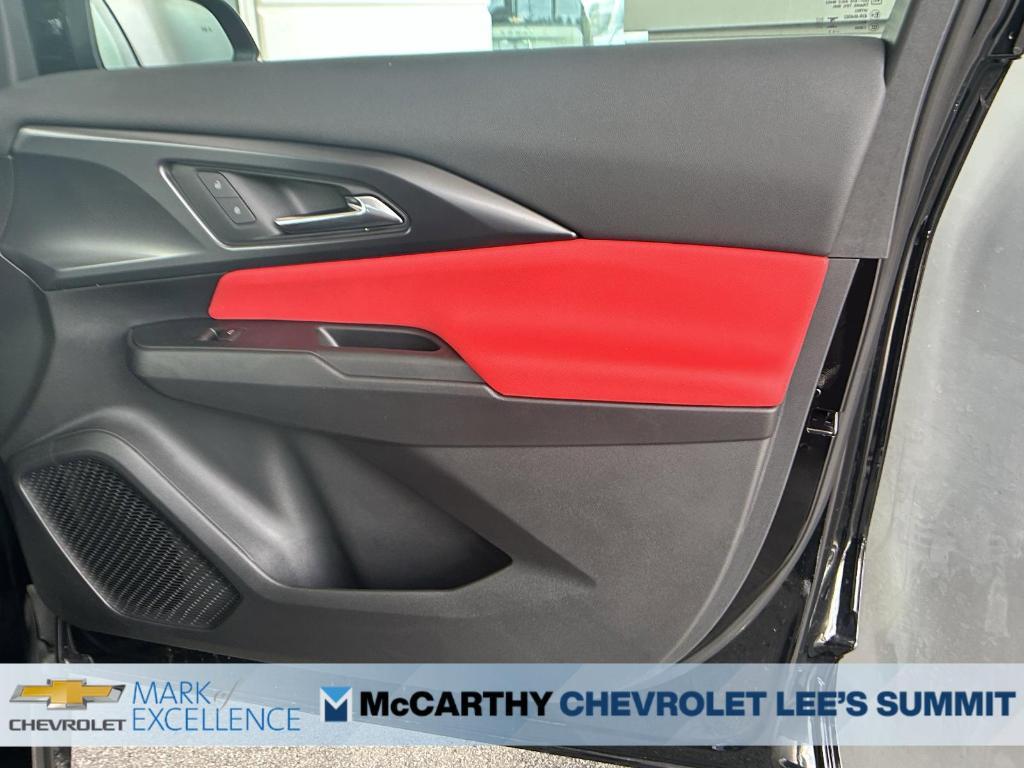 new 2025 Chevrolet Equinox EV car, priced at $34,190