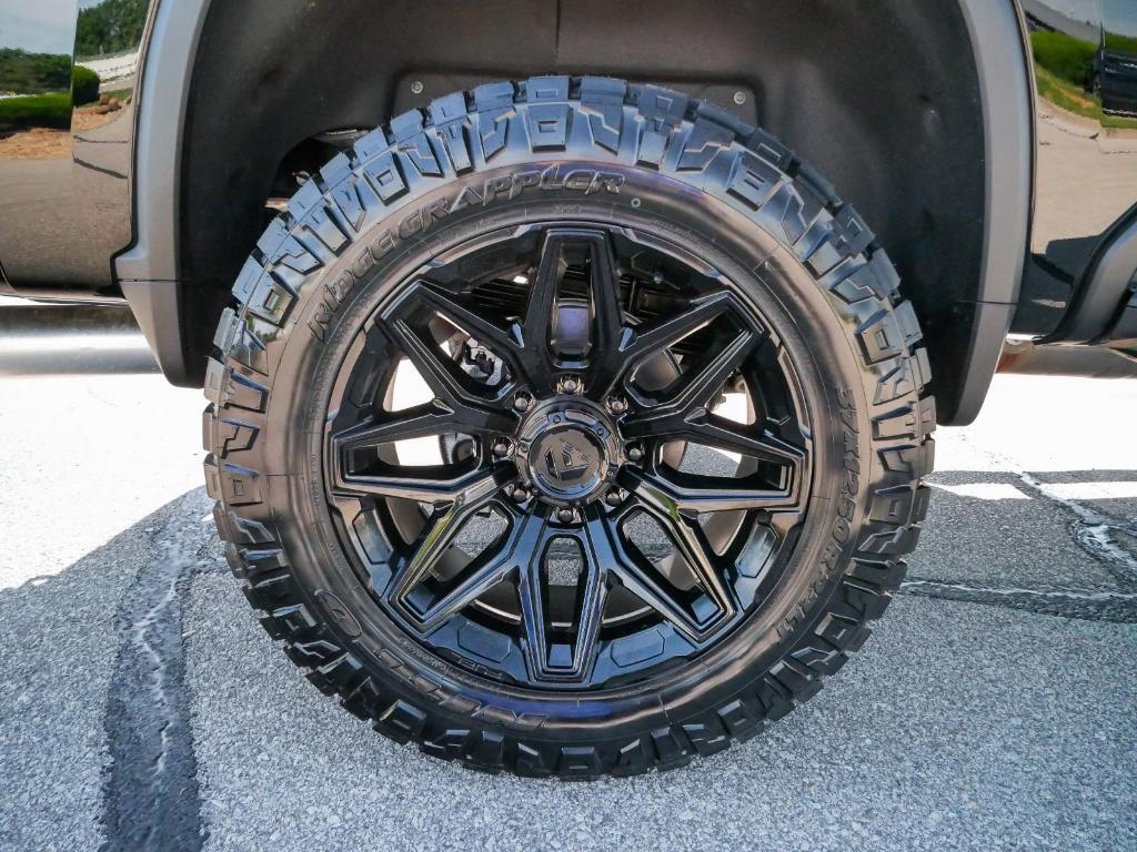 new 2025 Chevrolet Silverado 2500 car, priced at $93,155
