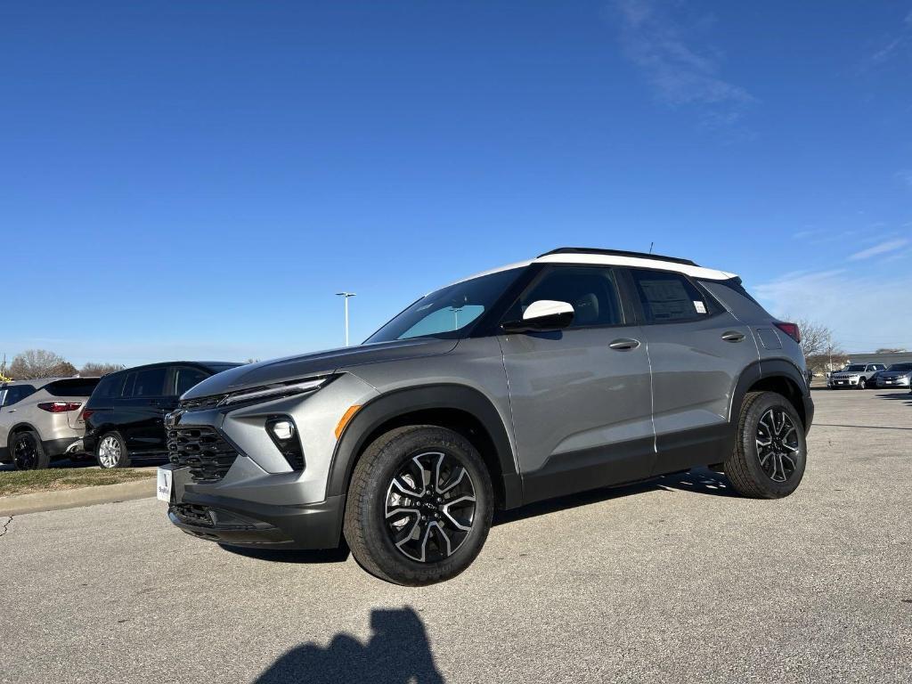 new 2025 Chevrolet TrailBlazer car