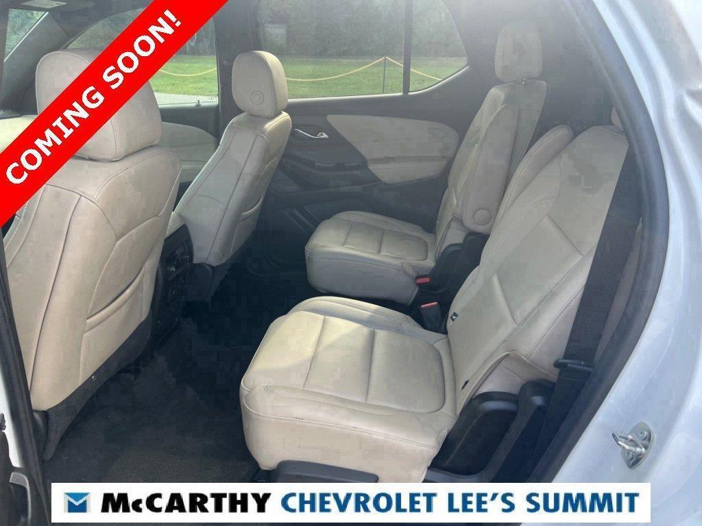 used 2023 Chevrolet Traverse car, priced at $33,000