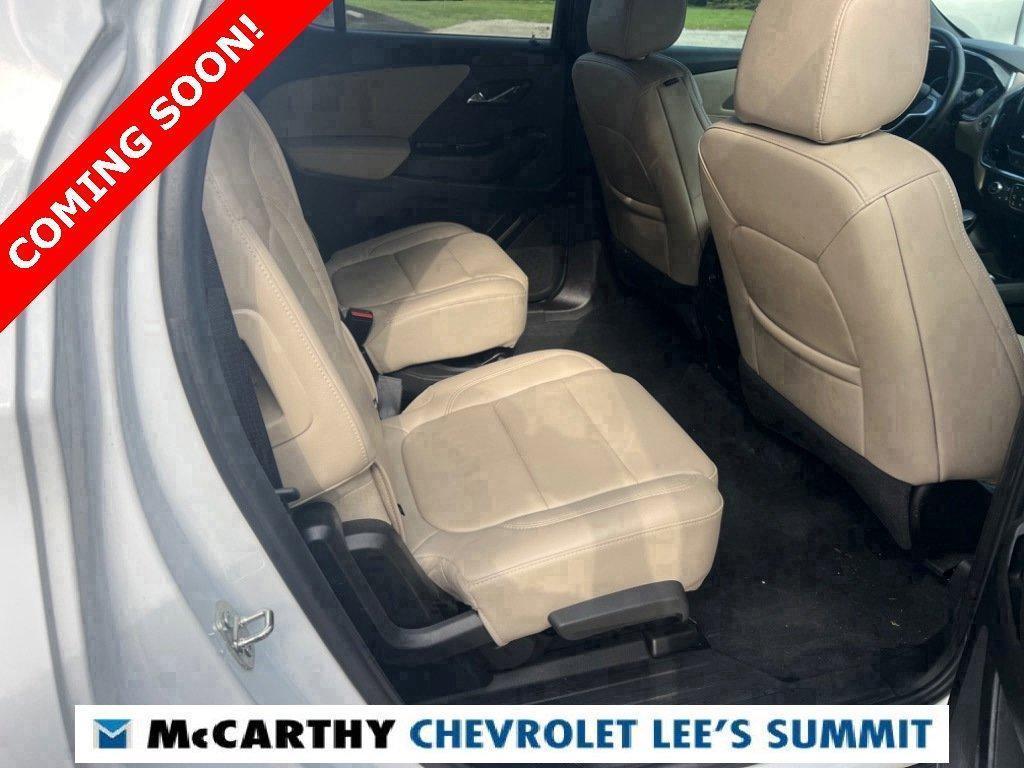 used 2023 Chevrolet Traverse car, priced at $33,000