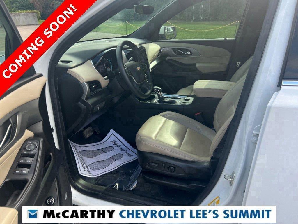 used 2023 Chevrolet Traverse car, priced at $33,000