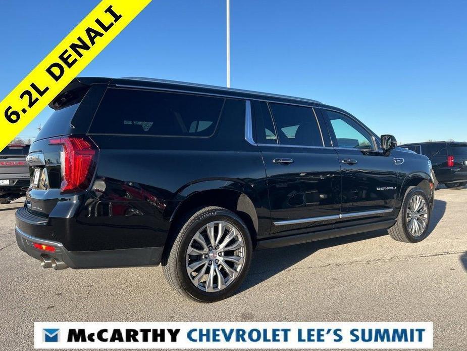 used 2022 GMC Yukon XL car, priced at $62,000