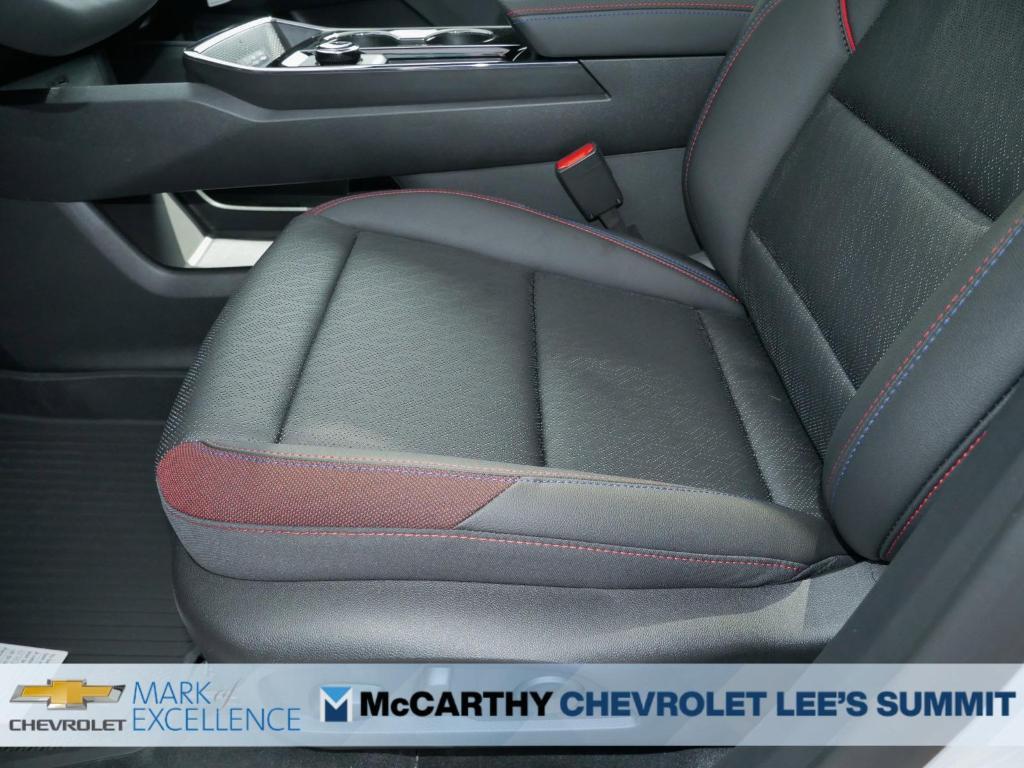 new 2026 Chevrolet Equinox car, priced at $38,600