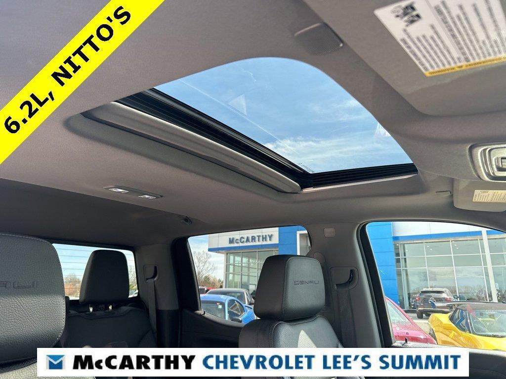 used 2021 GMC Sierra 1500 car, priced at $44,300