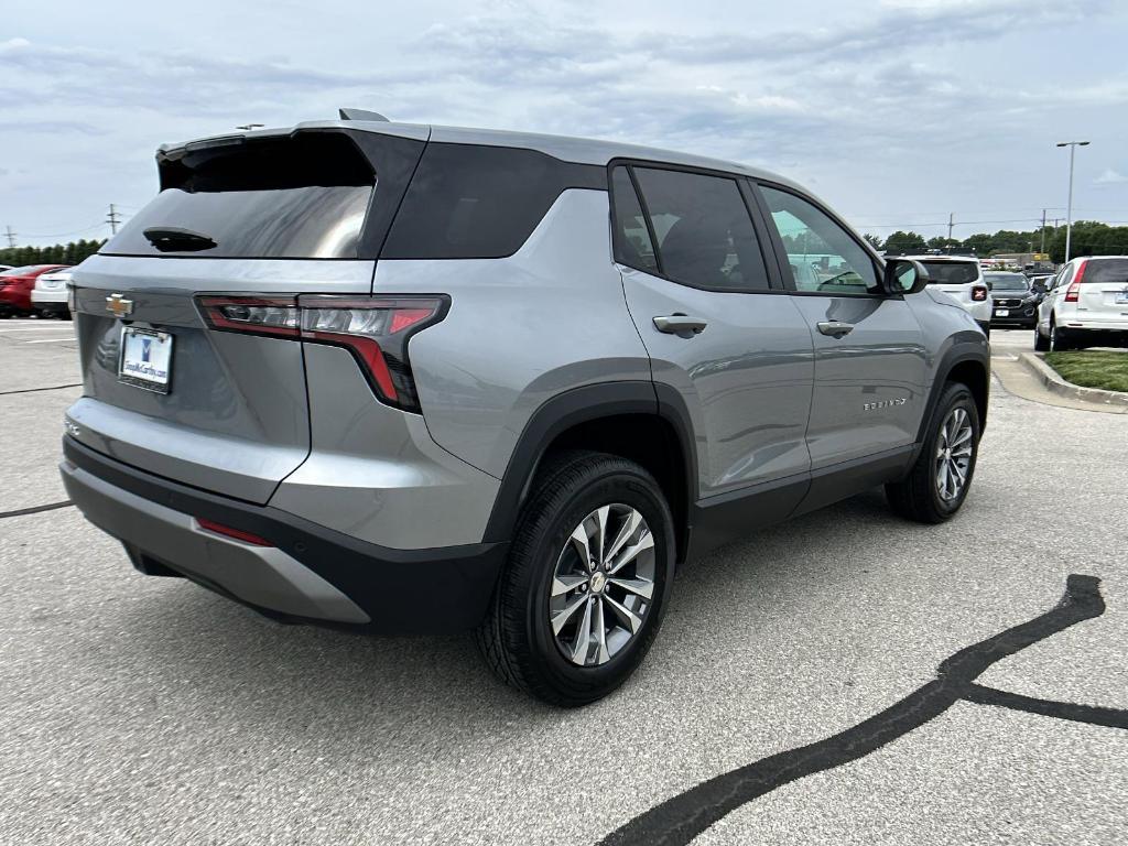 new 2026 Chevrolet Equinox car, priced at $31,295