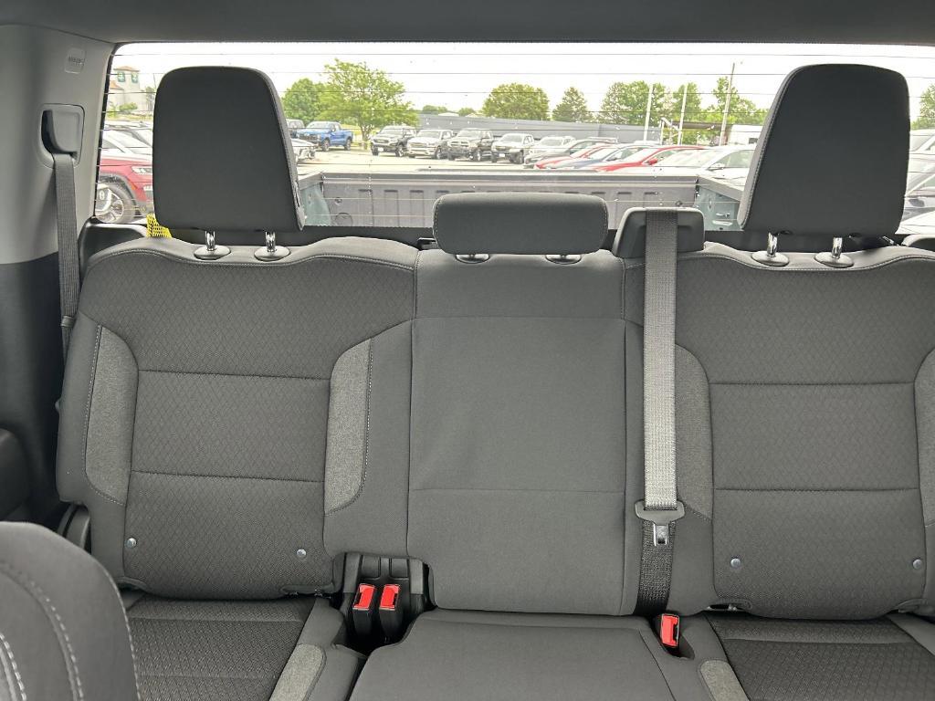 new 2025 Chevrolet Silverado 1500 car, priced at $48,395