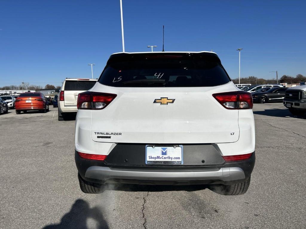 new 2025 Chevrolet TrailBlazer car, priced at $26,743