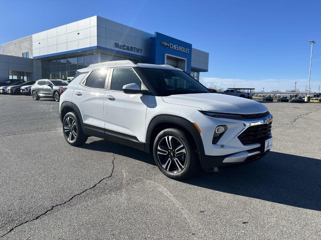 new 2025 Chevrolet TrailBlazer car, priced at $26,743