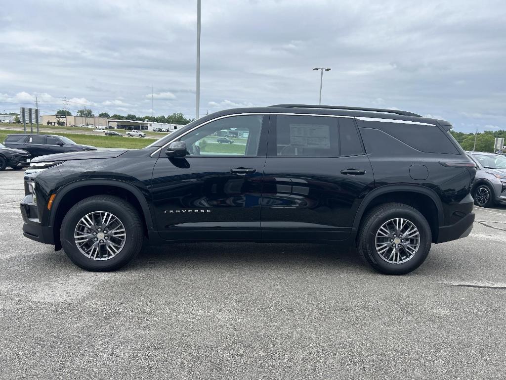 new 2025 Chevrolet Traverse car, priced at $43,045