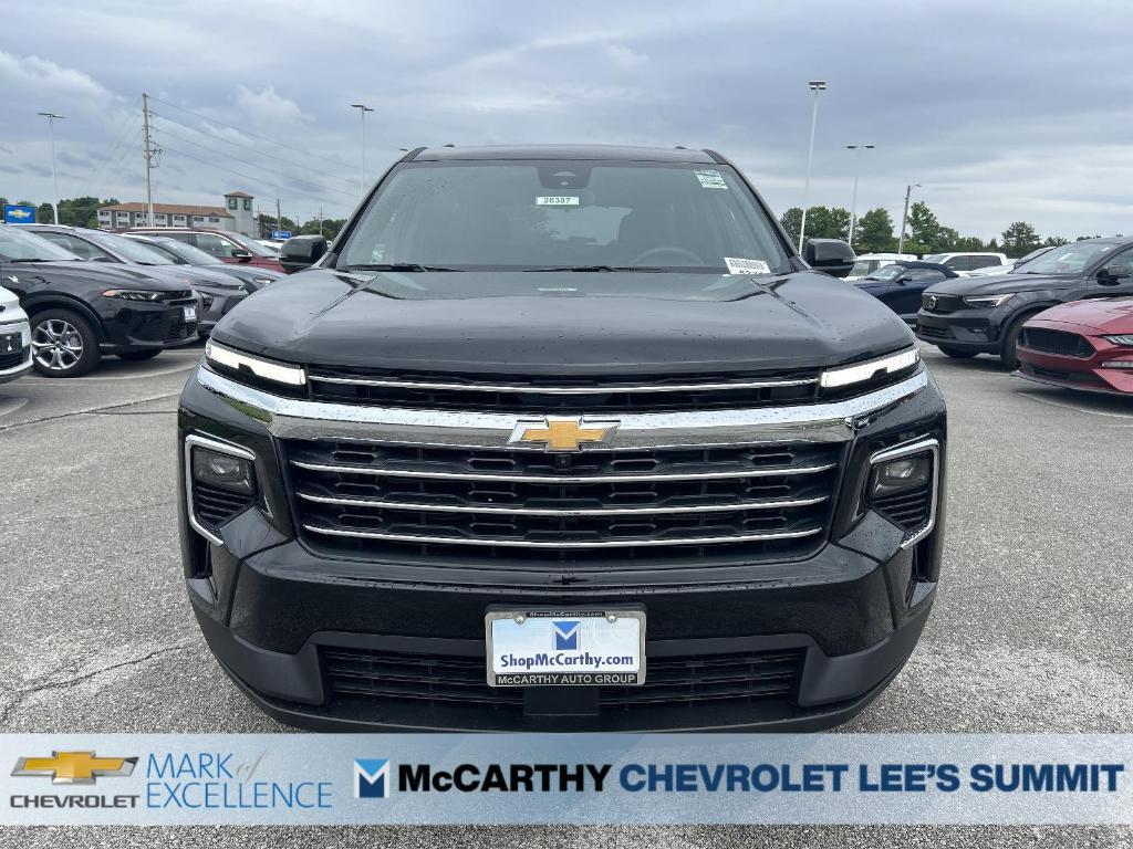 new 2025 Chevrolet Traverse car, priced at $42,000