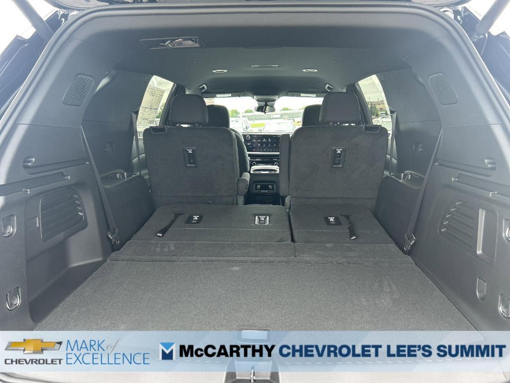 new 2025 Chevrolet Traverse car, priced at $42,000