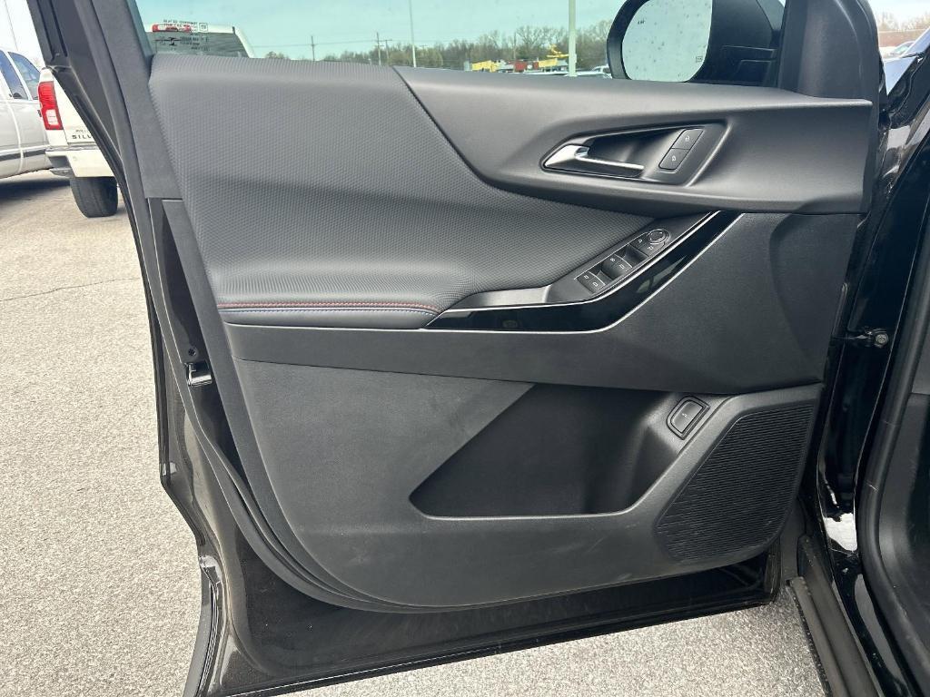 new 2025 Chevrolet Equinox car, priced at $34,095