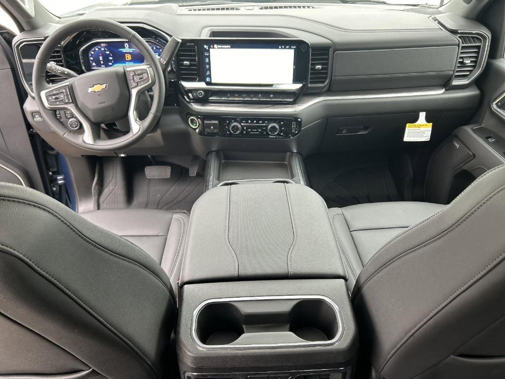 new 2025 Chevrolet Silverado 3500 car, priced at $73,075