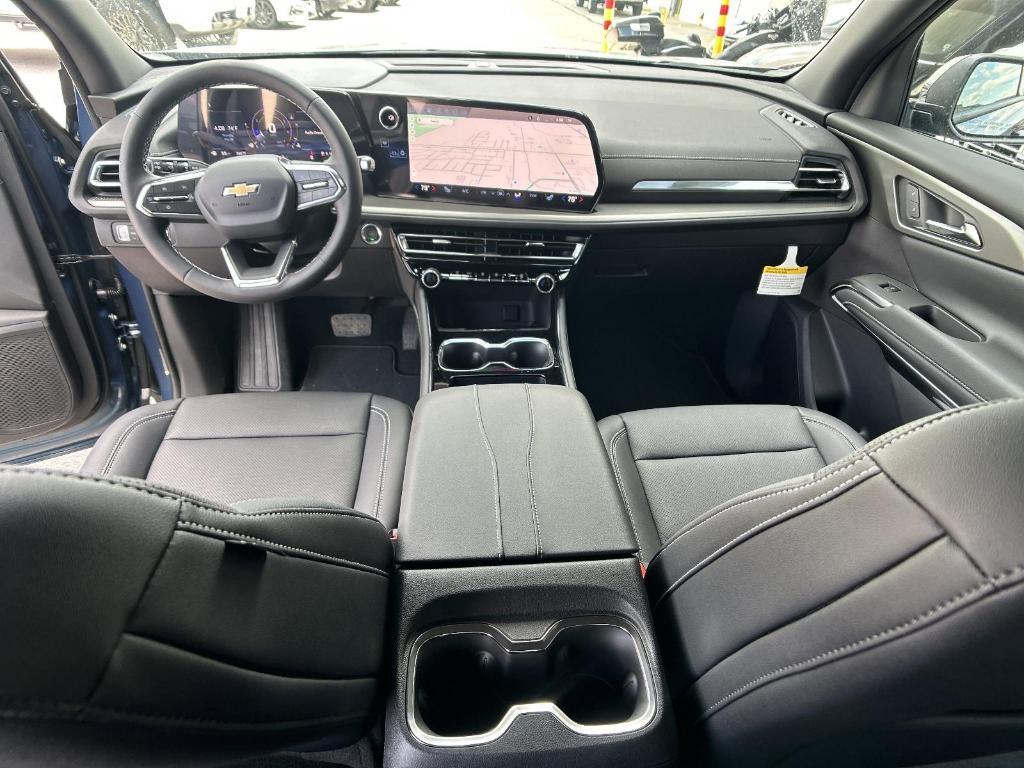 new 2025 Chevrolet Traverse car, priced at $50,415