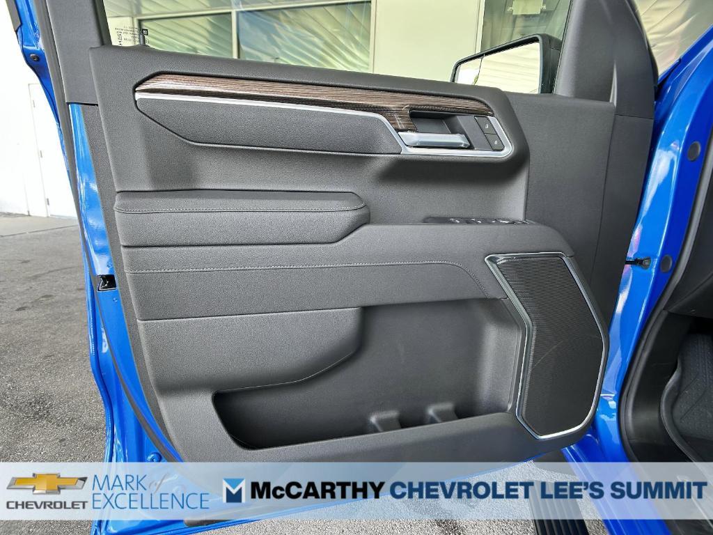 new 2025 Chevrolet Silverado 1500 car, priced at $46,015