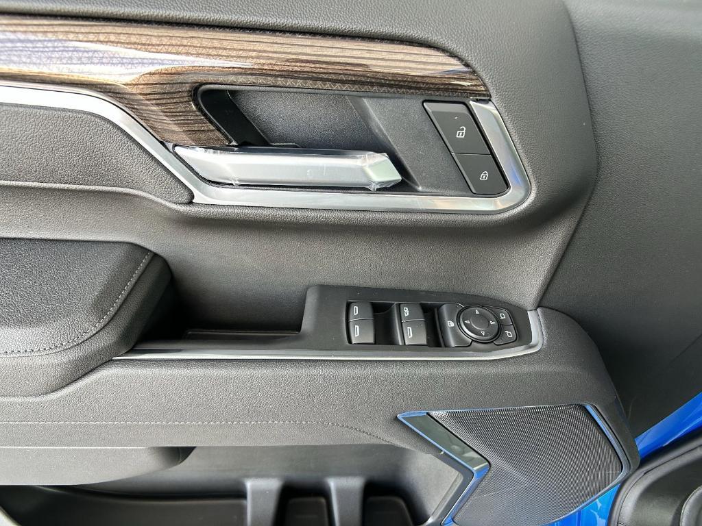 new 2025 Chevrolet Silverado 1500 car