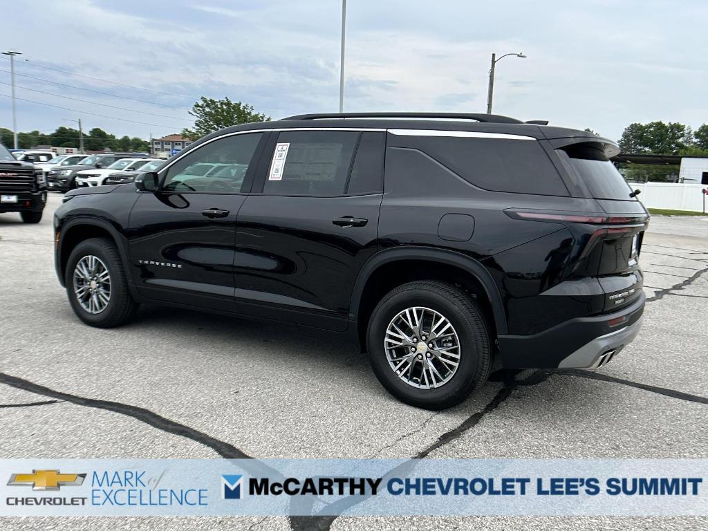 new 2025 Chevrolet Traverse car, priced at $45,045