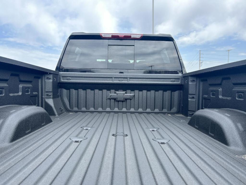 new 2025 Chevrolet Silverado 2500 car, priced at $76,455