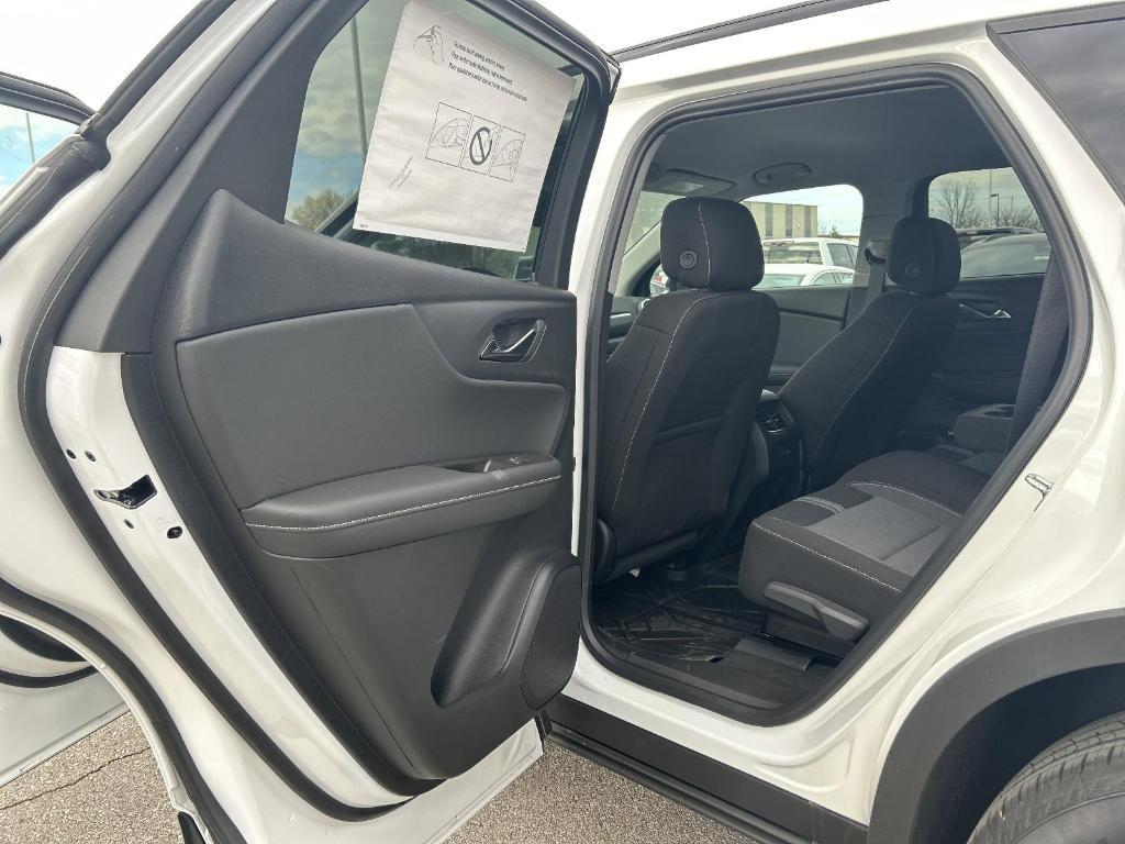 new 2025 Chevrolet Blazer car, priced at $35,230